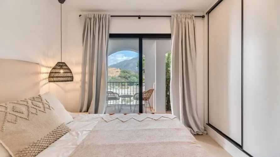 Dúplex de 4 dormitorios en Marbella, Spain No. 594 № 25