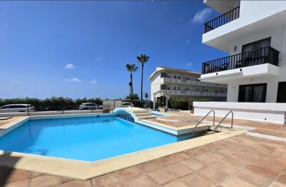 Apartamento de 2 dormitorios en La Cala De Mijas, Spain No. 1013