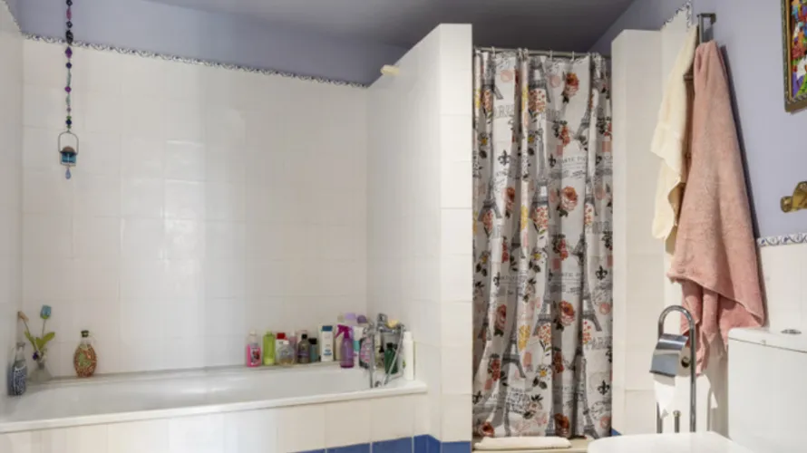 Apartamento de 2 dormitorios en Cortes (San Pedro De Alcantara), Spain No. 1071 № 21