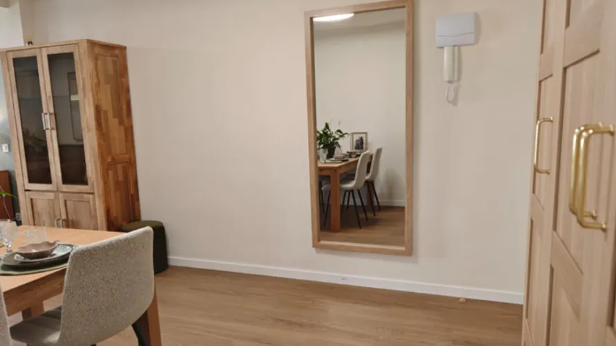 Apartamento de 3 dormitorios en Cortes (San Pedro De Alcantara), Spain No. 1090 № 10