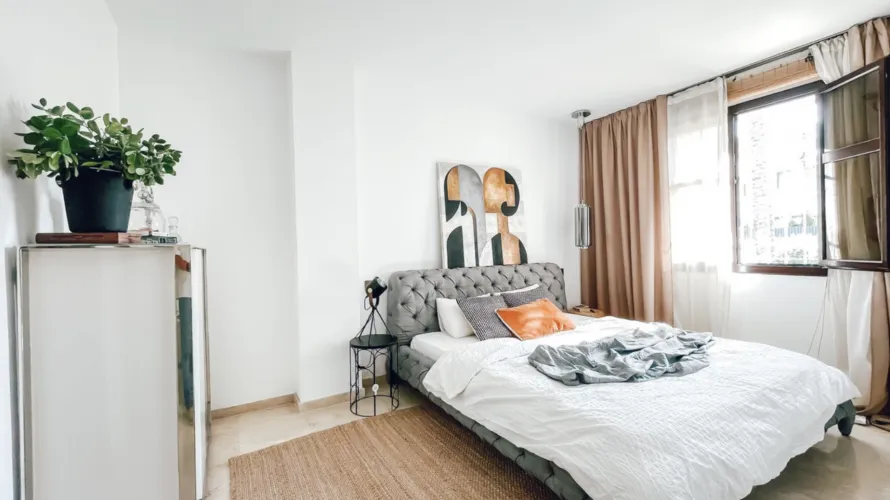 Apartamento de 2 dormitorios en Marbella, Spain No. 1047 № 6