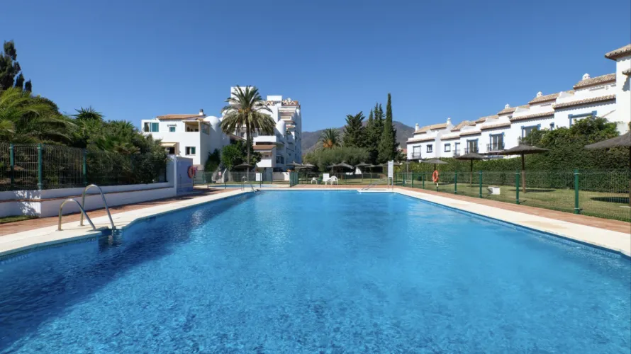 Ático de 3 dormitorios en Estepona, Spain No. 694 № 24