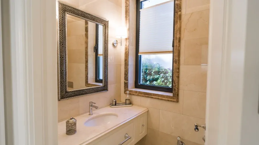 Villa de 6 dormitorios en Marbella, Spain No. 780 № 10