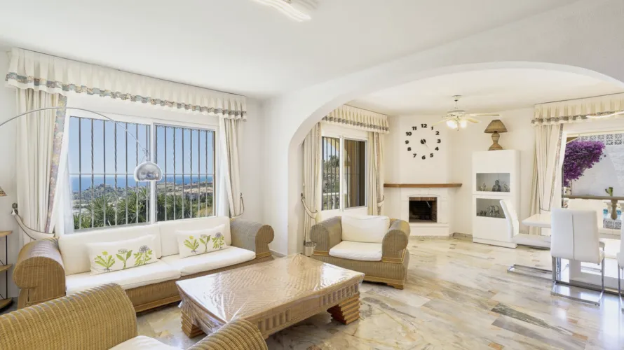 Сasa de 4 dormitorios en Benalmádena, Spain No. 1088 № 6