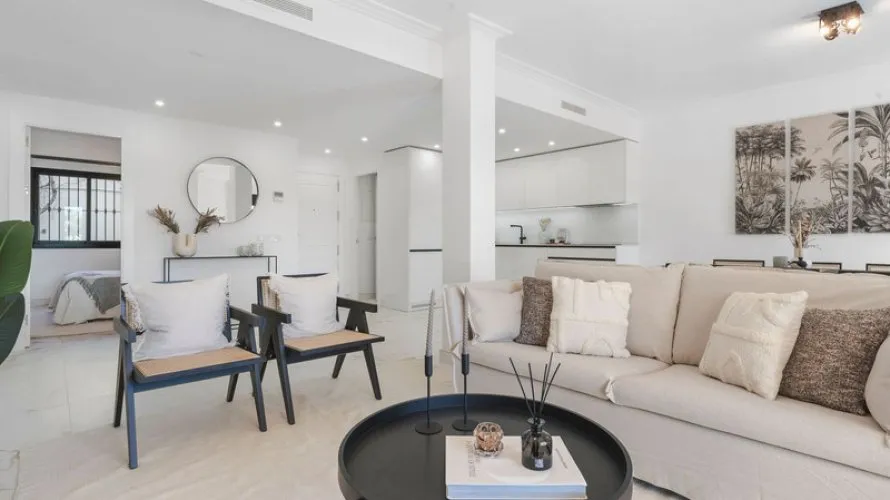 Apartamento de 3 dormitorios en Benahavís, Spain No. 418 № 25