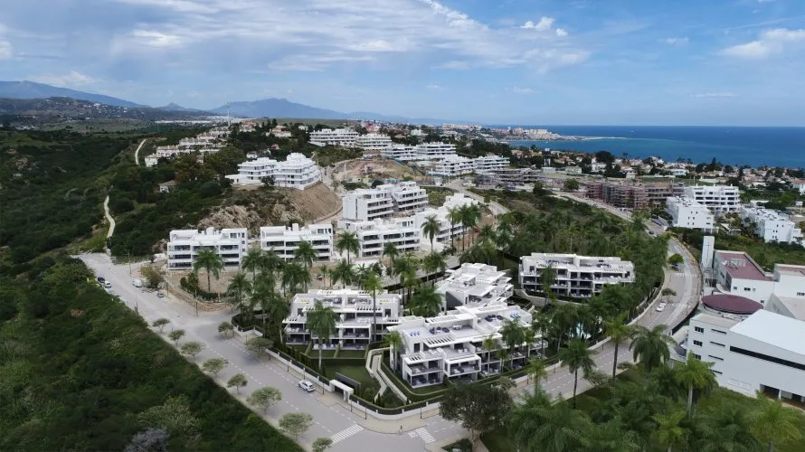 Apartamento de 2 dormitorios en Estepona, Spain No. 562 № 12
