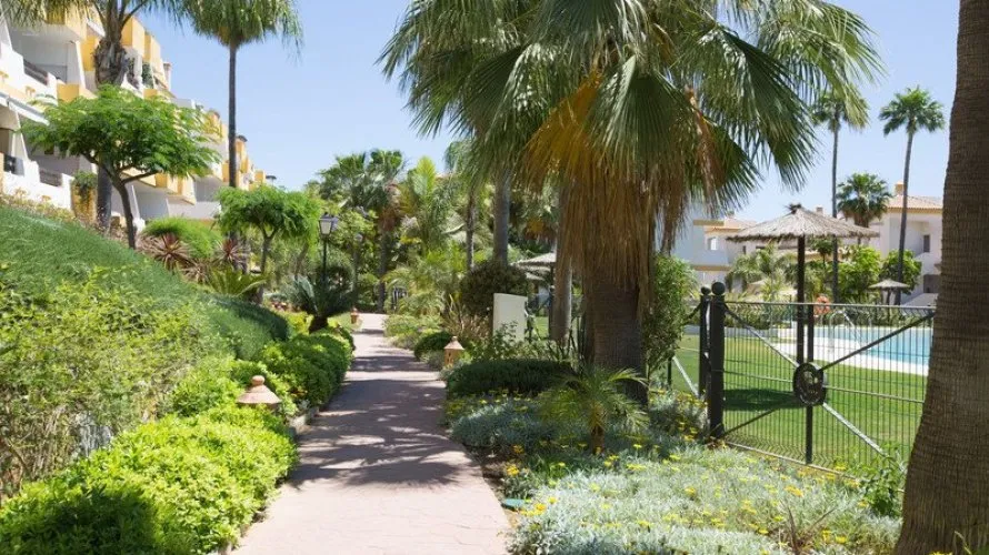 Apartamento de 2 dormitorios en Mijas, Spain No. 629 № 2