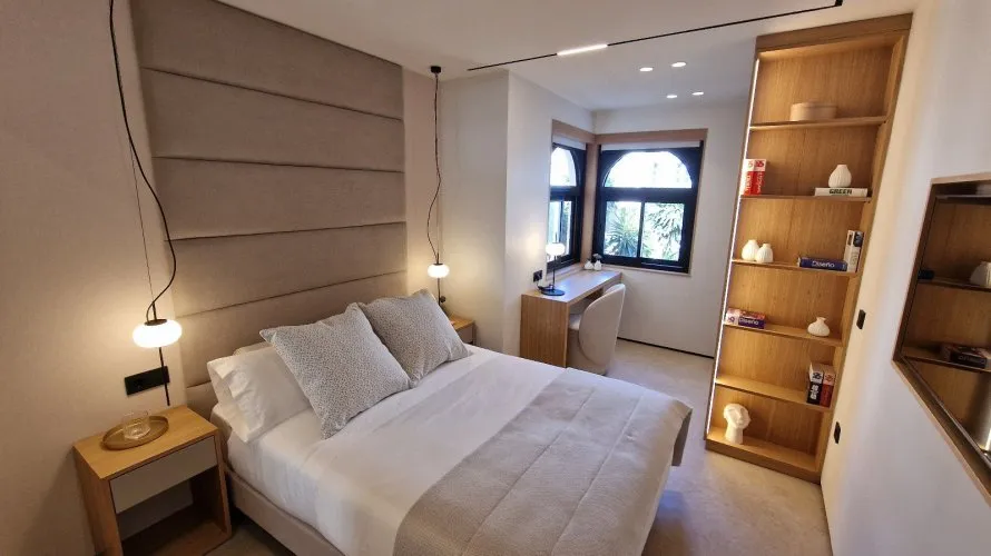 Apartamento de 2 dormitorios en Marbella, Spain No. 692 № 7