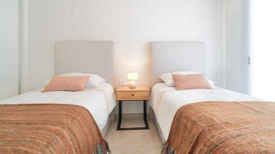 Apartamento de 2 dormitorios en La Atalaya, Spain No. 192 № 1
