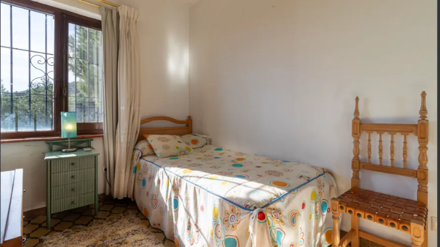 Villa de 4 dormitorios en Mijas Costa, Spain No. 997 № 22