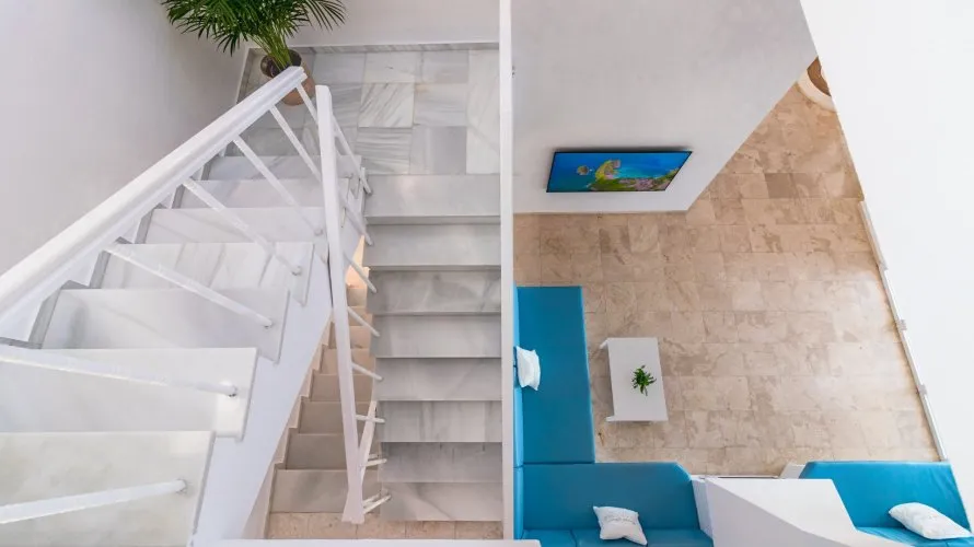 Villa de 5 dormitorios en Estepona, Spain No. 294 № 10