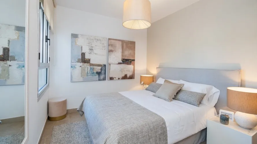 Apartamento de 2 dormitorios en Estepona, Spain No. 348 № 20