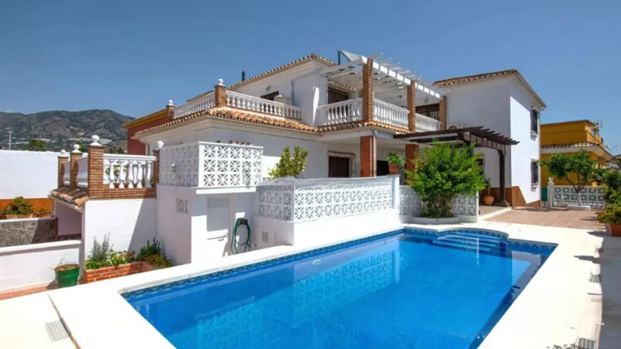 Villa de 5 dormitorios en Mijas, Spain No. 996 № 28