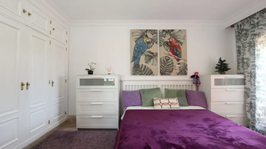 Villa de 6 dormitorios en Marbella, Spain No. 537 № 7