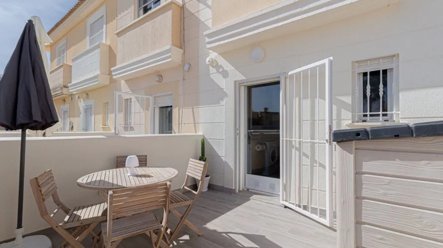Сasa de 76m² en Alicante, España No. 2382 № 28