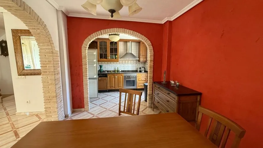 Сasa de 3 dormitorios en Torrevieja, España No. 2323 № 2