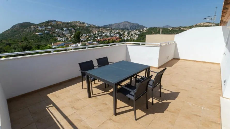 Apartamento de 2 dormitorios en Pego, España No. 2611