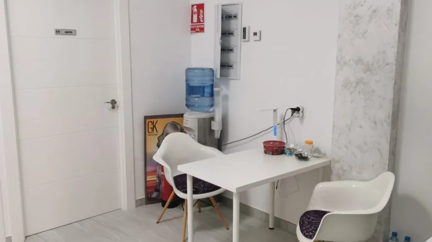 Propiedad comercial de en La Zenia, España No. 1613 № 12