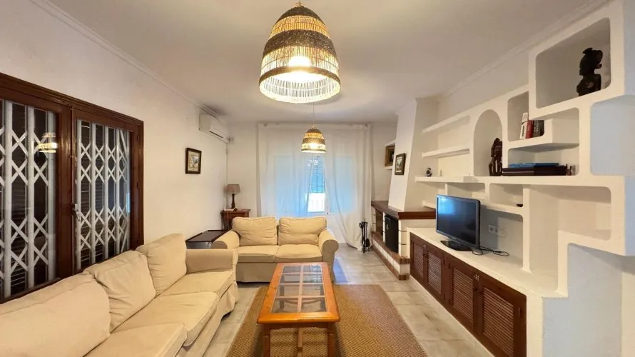 Villa de 3 dormitorios en Cabo Roig, España No. 1473 № 25