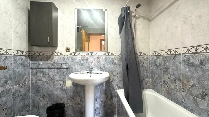 Apartamento de 4 dormitorios en Torrevieja, España No. 2103 № 18
