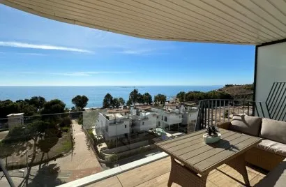 Ático de 3 dormitorios en Villajoyosa, España No. 1713