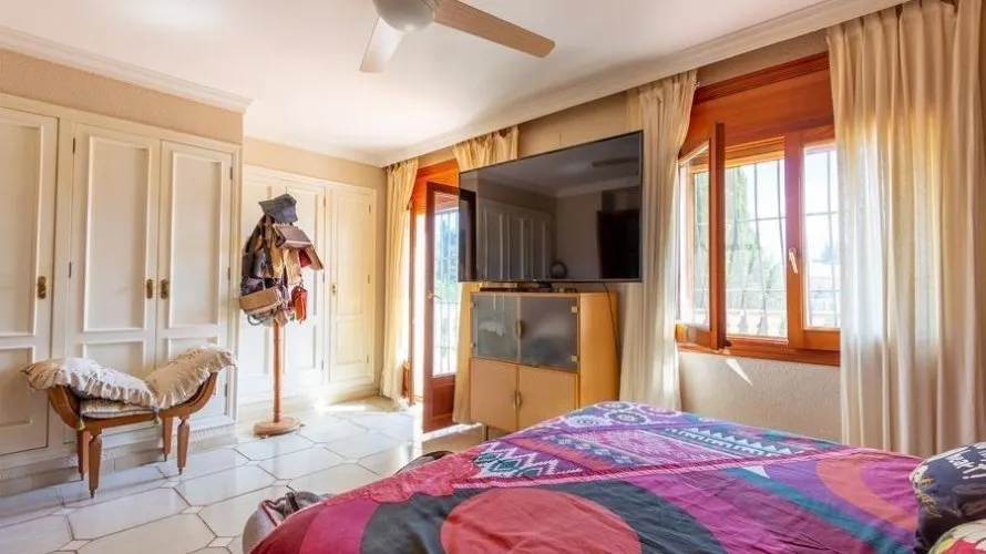Apartamento de 4 dormitorios en Finestrat, España No. 2287 № 19