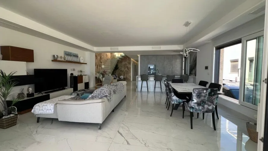 Villa de 5 dormitorios en La Mata, España No. 1966 № 13