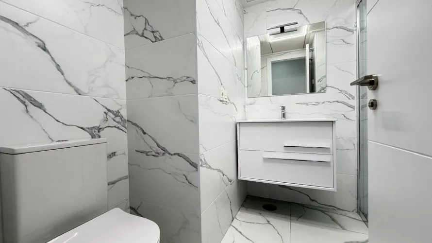 Apartamento de 2 dormitorios en Torrevieja, España No. 2273 № 19