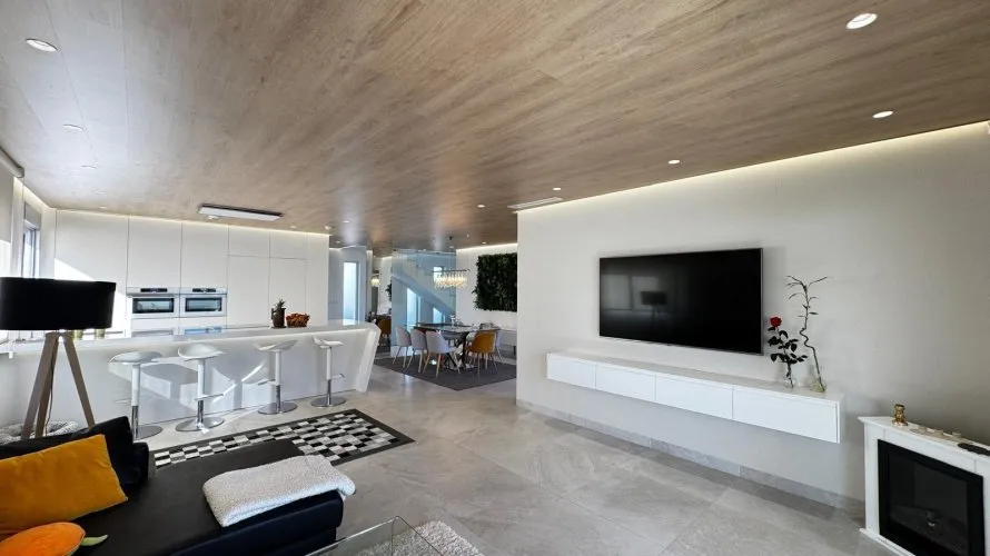 Villa de 4 dormitorios en Campoamor, España No. 2587 № 7