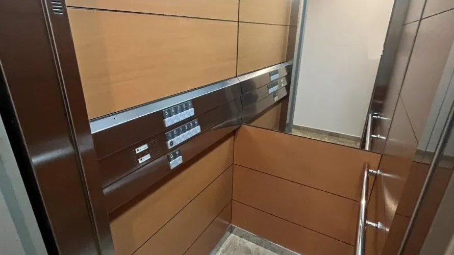 Apartamento de 2 dormitorios en Alicante, España No. 1456 № 9