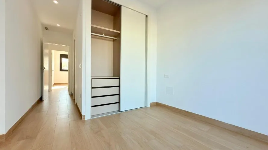Apartamento de 2 dormitorios en Finestrat, España No. 1494 № 11