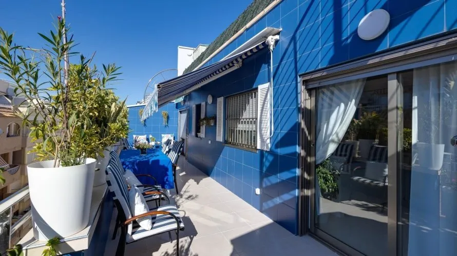 Ático de 3 dormitorios en Torrevieja, España No. 2283 № 1