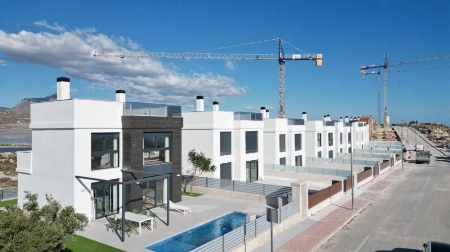Apartamento de 3 dormitorios en Mutxamel, España No. 2200 № 12
