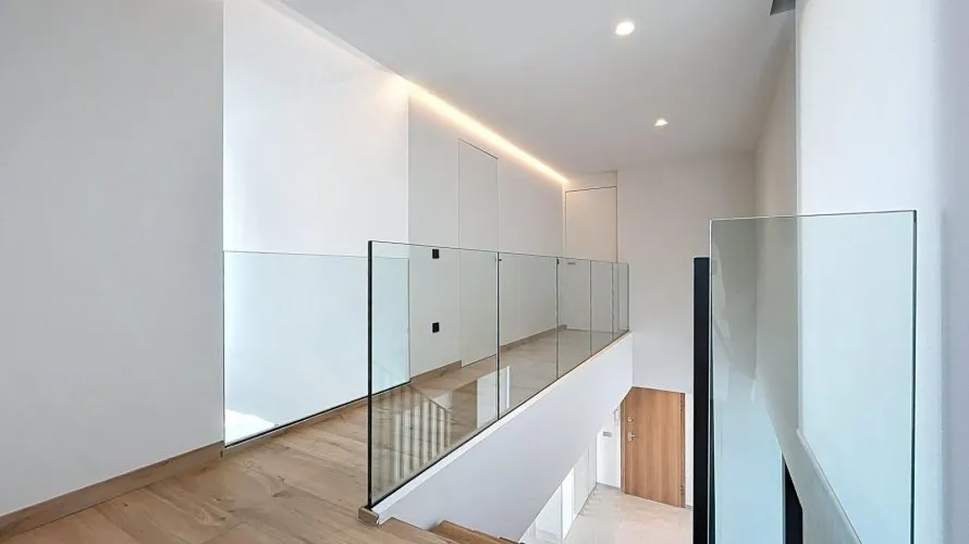 Villa de 3 dormitorios en Albir, España No. 2125 № 14