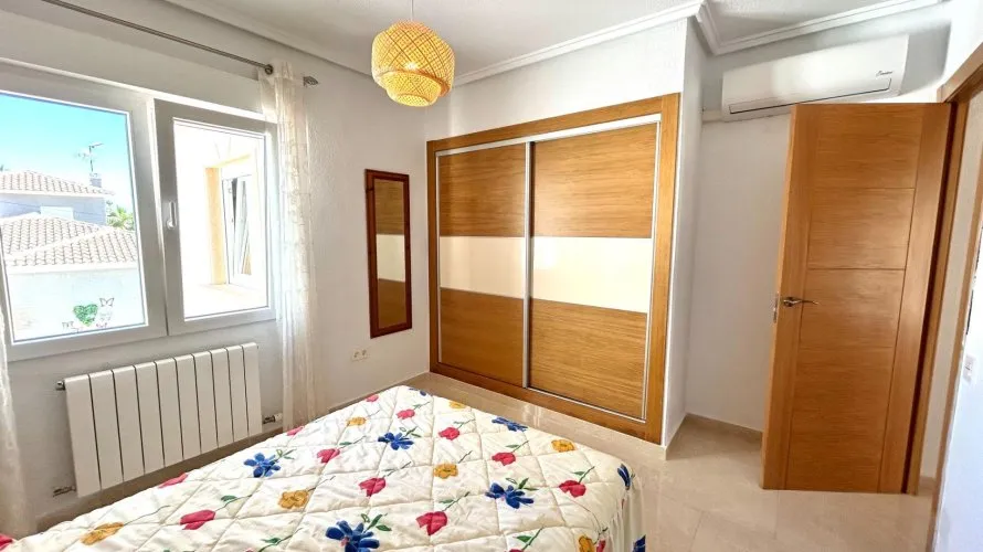 Villa de 5 dormitorios en Ciudad Quesada, España No. 2359 № 16