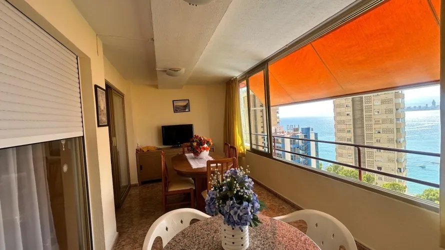Apartamento de 3 dormitorios en Benidorm, España No. 2654 № 9