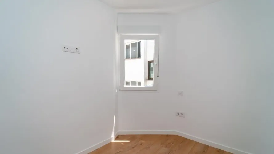 Apartamento de 4 dormitorios en Madrid, España No. 1804 № 26