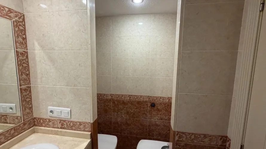 Apartamento de 2 dormitorios en Alicante, España No. 2465 № 18