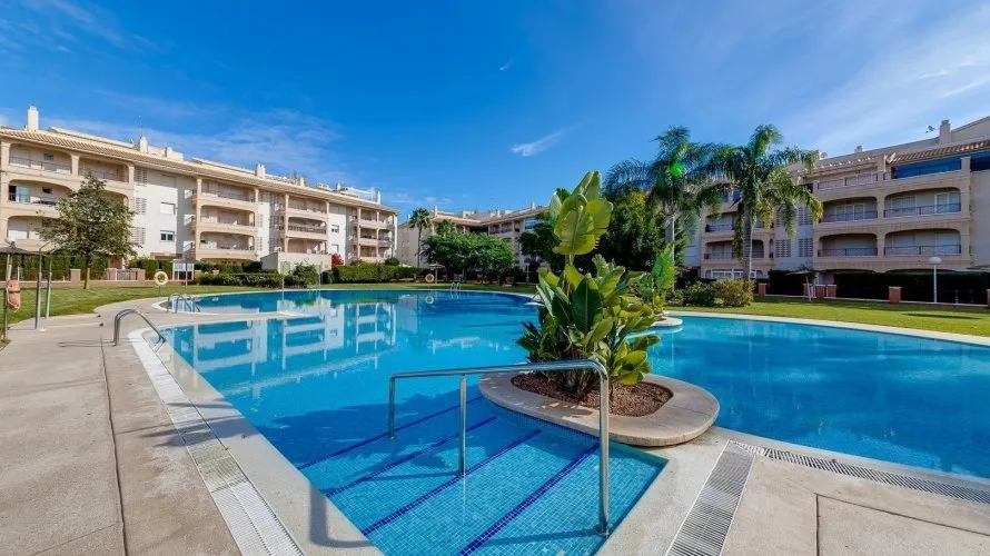 Apartamento de 1 dormitorio en Alicante, España No. 2395 № 14