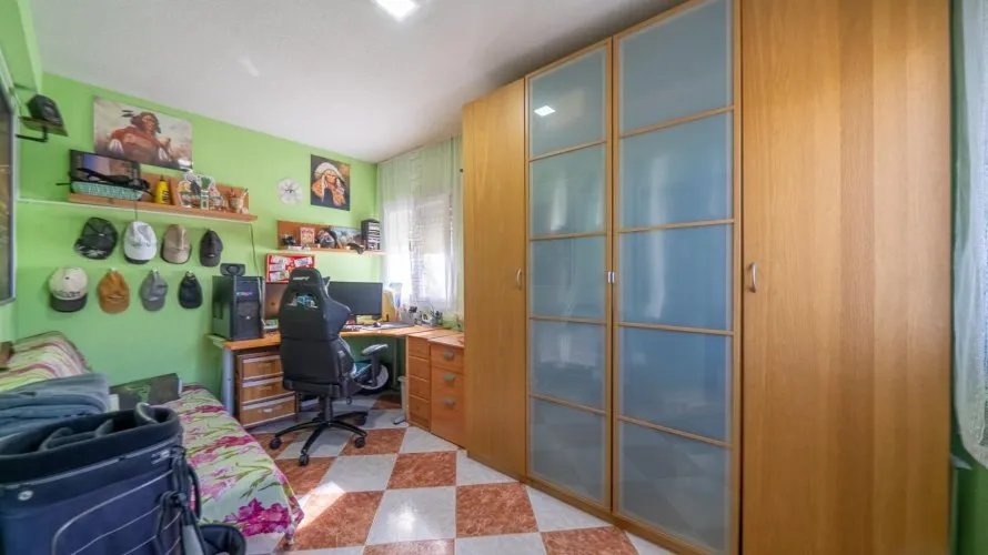 Apartamento de 5 dormitorios en San Martín de Valdeiglesias, España No. 2602 № 3