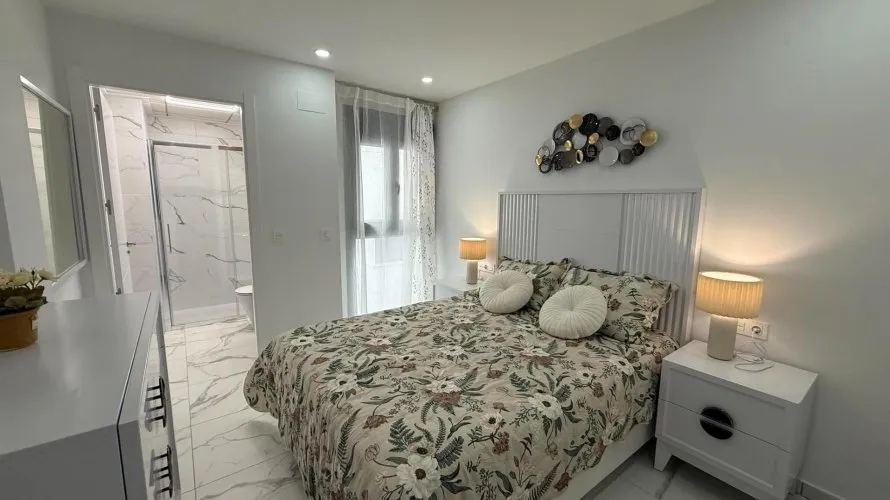 Apartamento de 2 dormitorios en Torrevieja, España No. 1549 № 16
