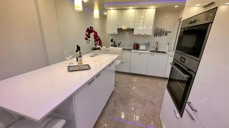 Apartamento de 3 dormitorios en Torrevieja, España No. 1784 № 25