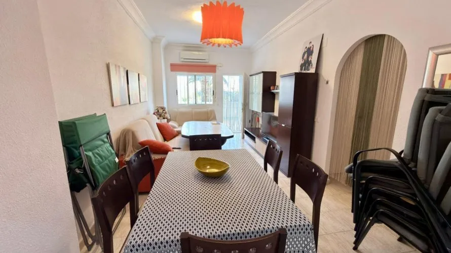 Apartamento de 2 dormitorios en Villajoyosa, España No. 2385 № 7