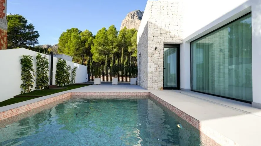 Villa de 3 dormitorios en Polop, España No. 1748