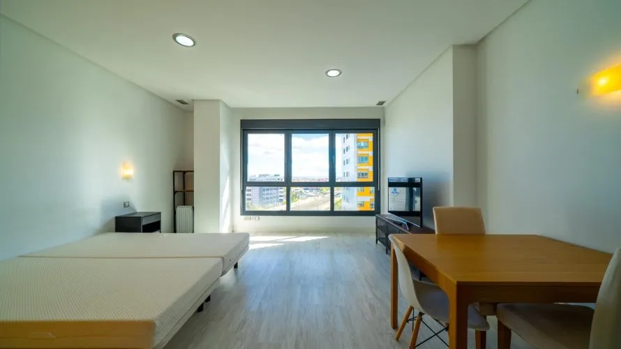Apartamento de 1 dormitorio en Madrid, España No. 1521 № 1