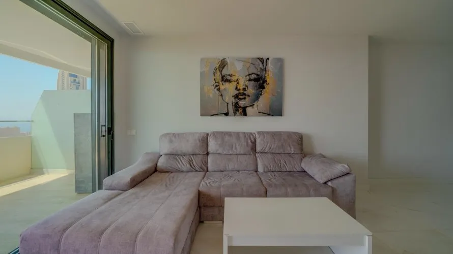 Apartamento de 2 dormitorios en Benidorm, España No. 2521 № 18