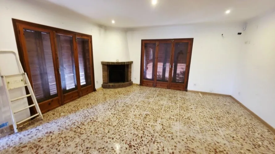 Apartamento de 5 dormitorios en Alicante, España No. 2196 № 9