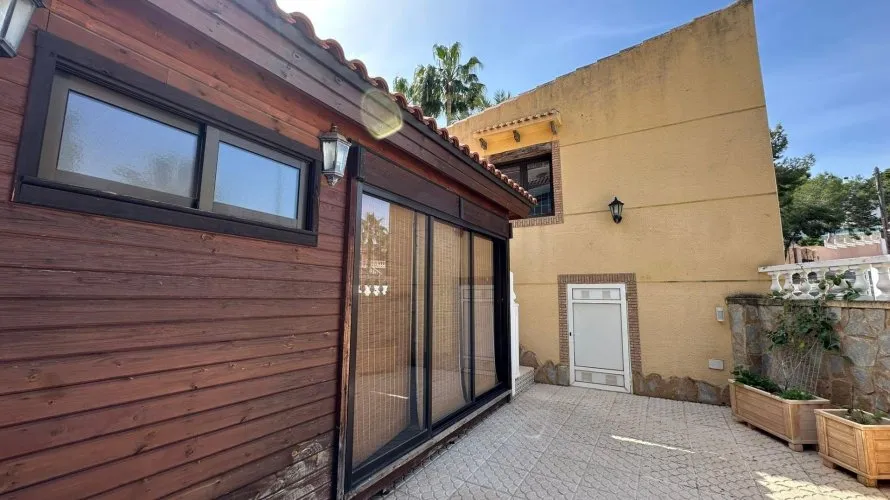Apartamento de 4 dormitorios en Torrevieja, España No. 2383 № 13