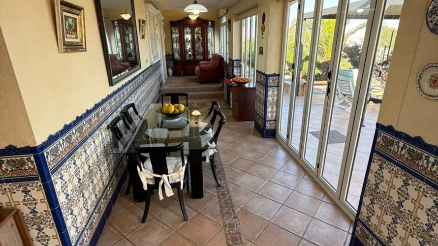 Villa de 4 dormitorios en Villamartin, España No. 2373 № 23