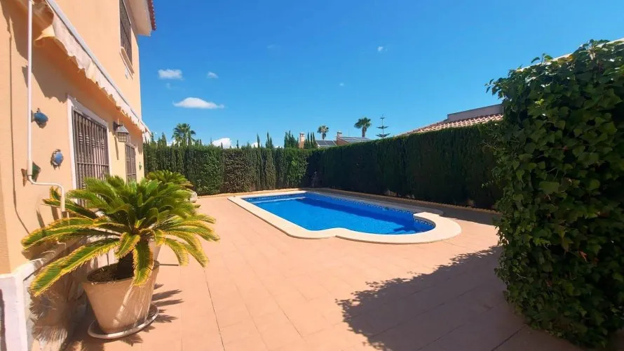 Villa de 3 dormitorios en Ciudad Quesada, España No. 1845 № 11